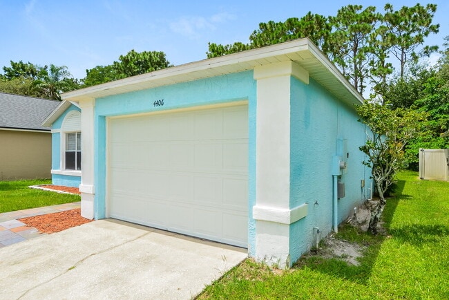 Building Photo - 4406 Weeping Willow Cir