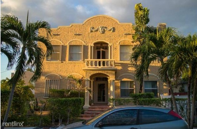 Foto del edificio - 1753 SW 13th St