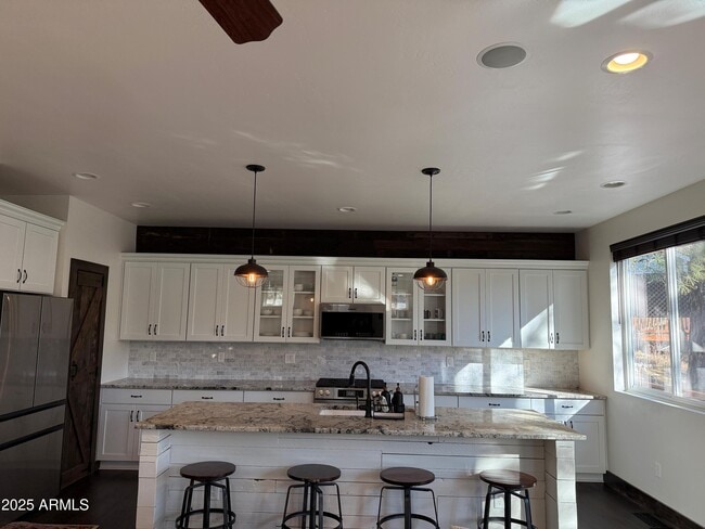 Building Photo - 3053 S Oraibi Ovi