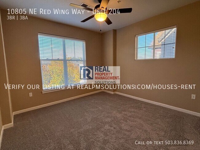 Foto del edificio - 10805 NE Red Wing Way