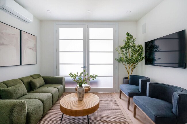 Foto del edificio - 335 E 22nd St
