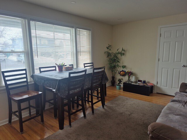 Foto del edificio - 60 Vinal Ave