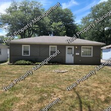Building Photo - 4046 Willow St