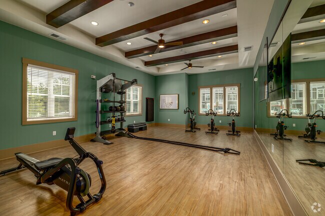 Gimnasio grupal - Berkmar Landing Apartments
