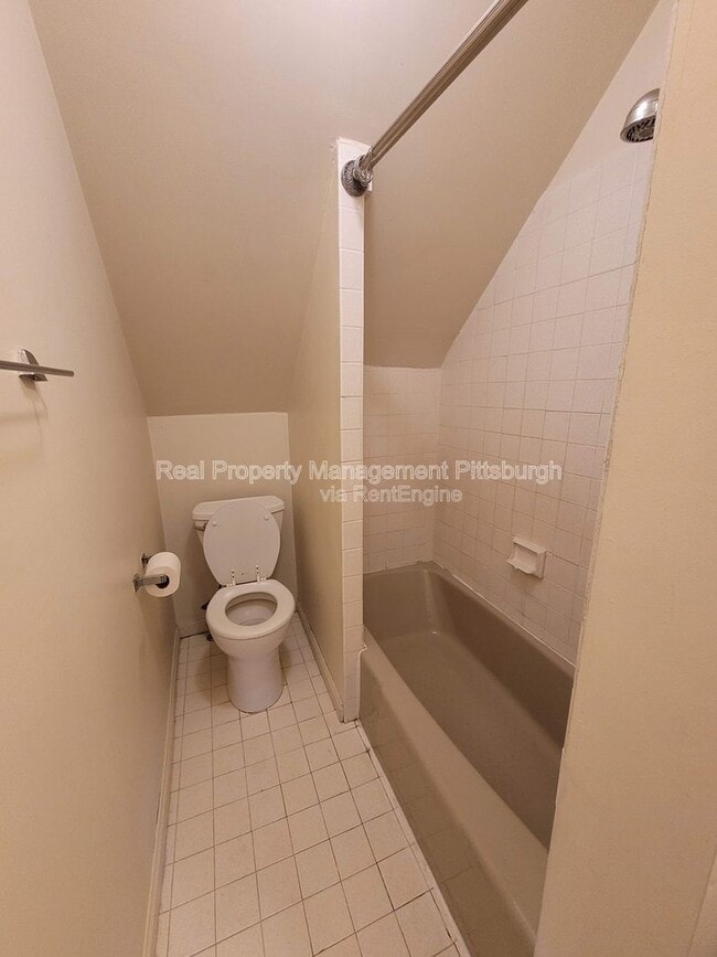 Foto del edificio - 437 S Aiken Ave