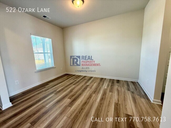 Foto del edificio - 522 Ozark Ln