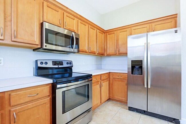 Foto del edificio - 880 Millbrae Ct