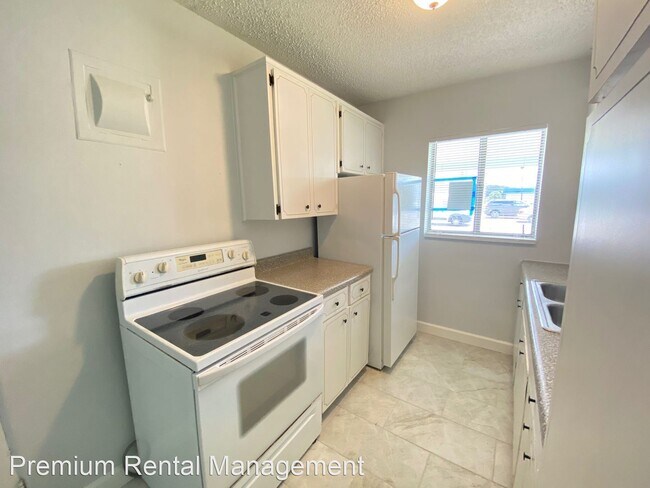 Foto del edificio - 3 br, 1 bath House - 14 N Semoran Blvd