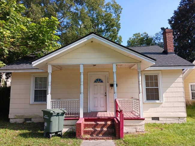 Building Photo - 1014 Henley St