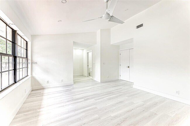 Foto del edificio - 7829 La Mirada Dr