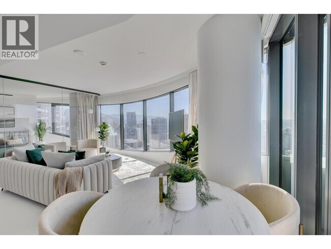 Building Photo - 1033 Nelson St.