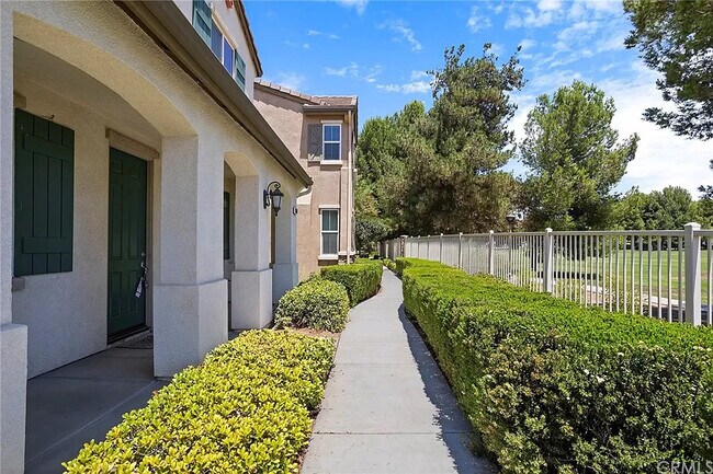 Foto del edificio - 13130 Westminster Ln