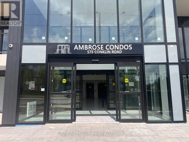 Building Photo - 575 Conklin Rd