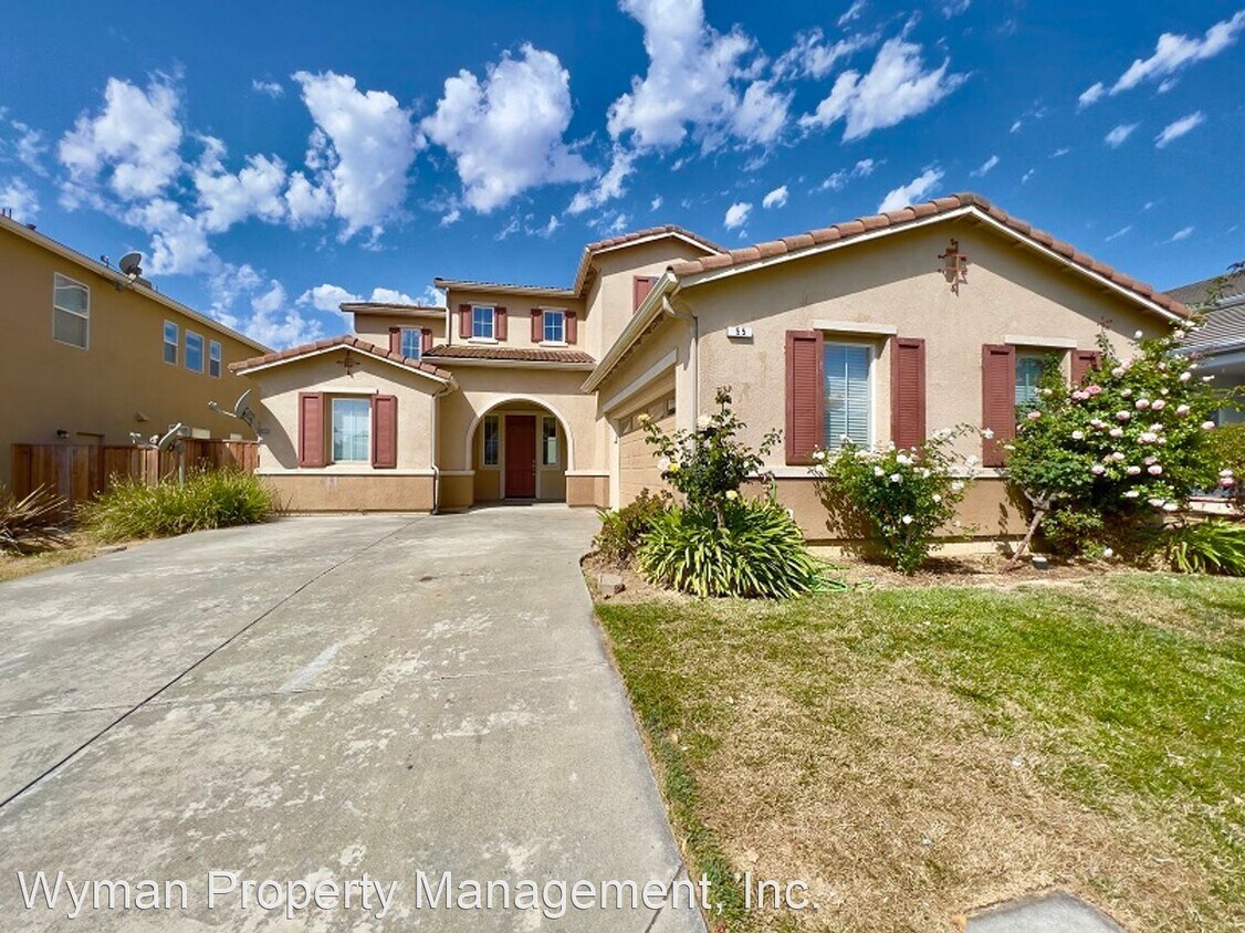 5 br, 3 bath House 55 Redhead Street House for Rent in American Canyon, CA
