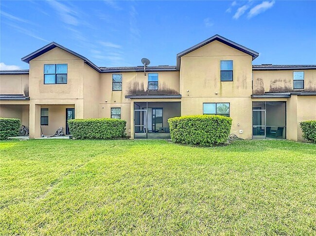 Building Photo - 2294 Seven Oaks Dr