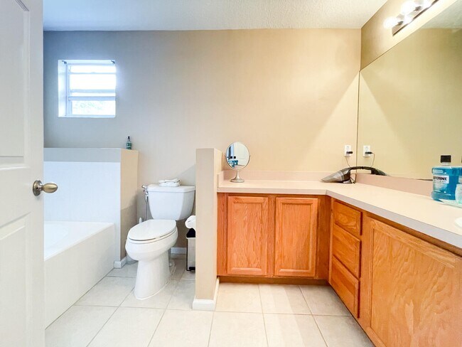 Foto del edificio - 103 Pennock Landing Cir