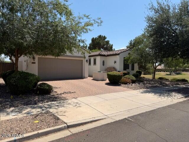 Building Photo - 4613 E Portola Valley Dr