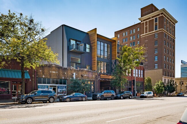 Foto del edificio - 2212 Morris Ave