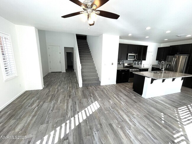 Building Photo - 2050 Half Dome Dr