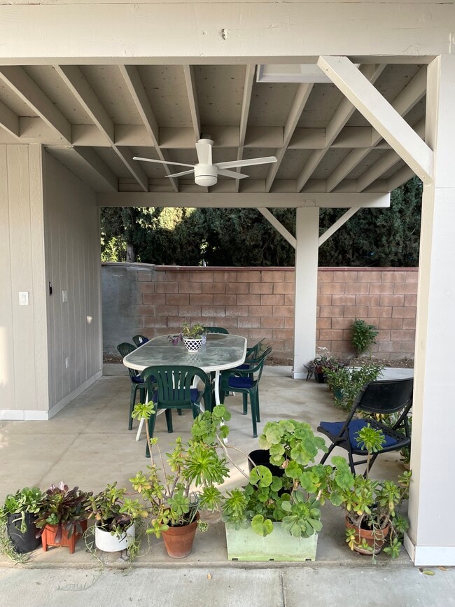 Building Photo - 18821 Erwin St