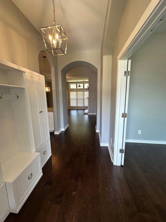 Building Photo - Beautiful Prattville Home