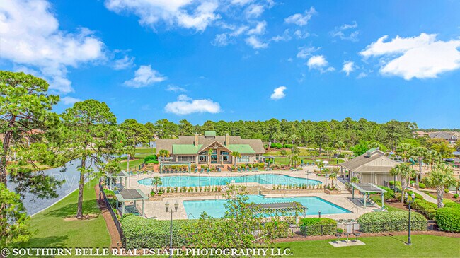 Foto del edificio - 676 Oxbow Dr