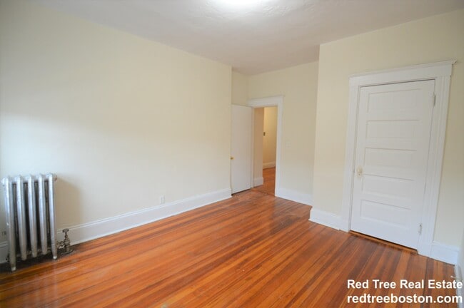 Building Photo - 1377 Commonwealth Ave