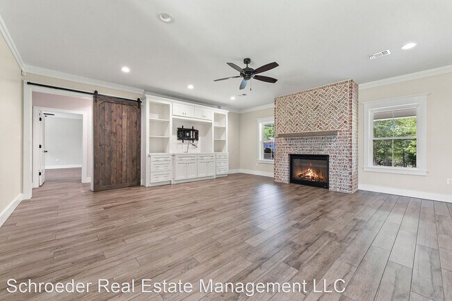 Foto del edificio - 5 br, 4.5 bath House - 15997 Wickstrand Road