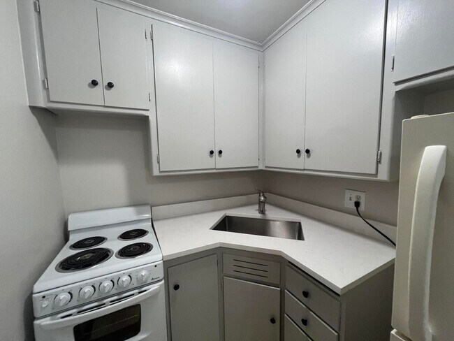 Foto del edificio - 4934 W Forest Home Ave