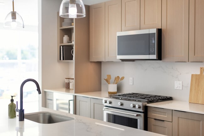 Signature Collection Kitchen with upgraded finishes - Avalon W Squared