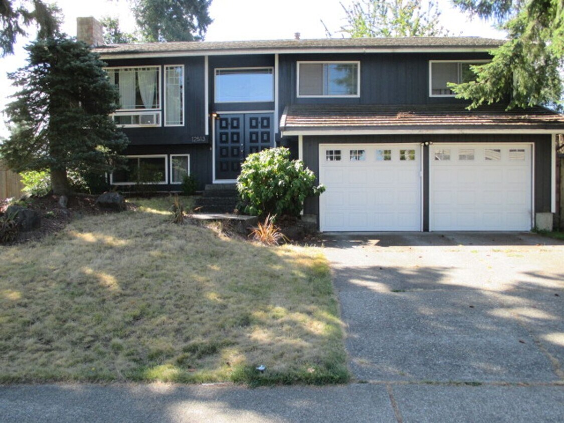 Primary Photo - Woodinville Kingsgate Split