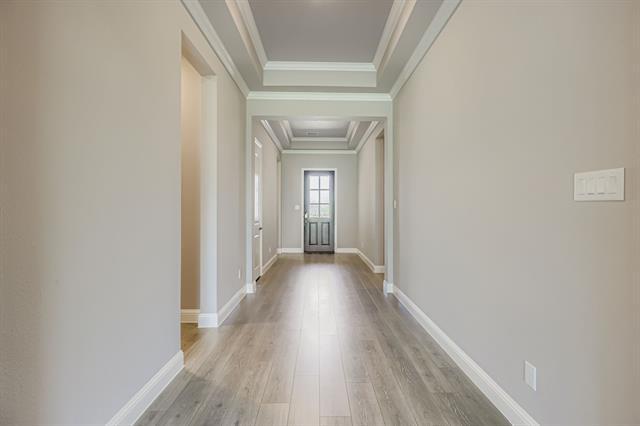 Building Photo - 2022 Coventry Dr