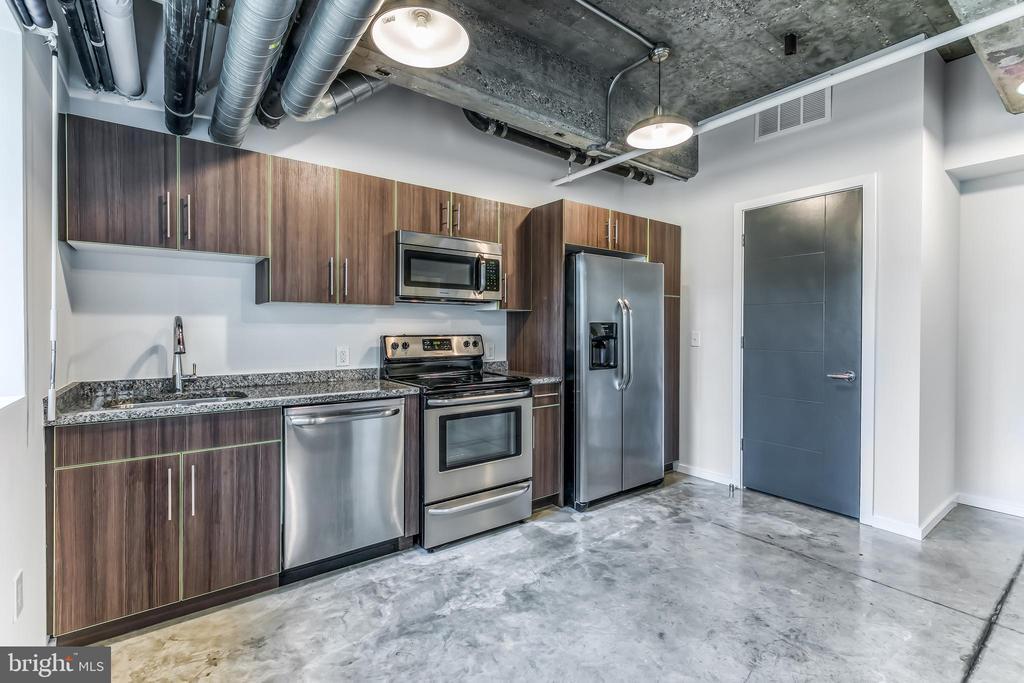 Photo - 4800 Brown St (Philadelphia, PA)