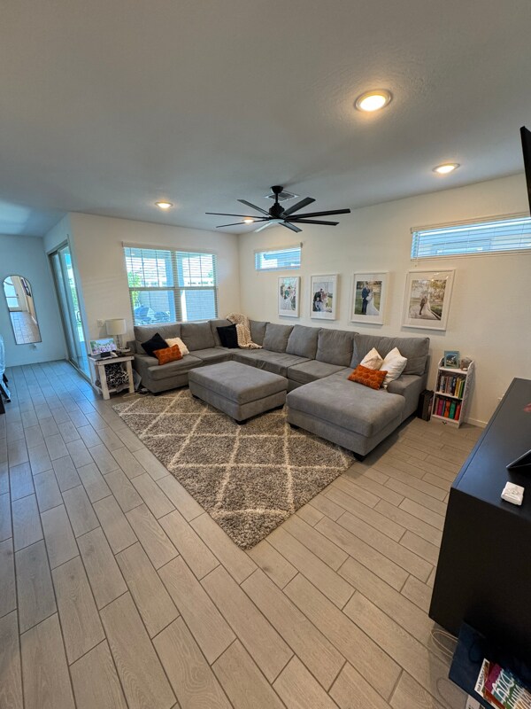 Building Photo - 21581 S 225th Pl