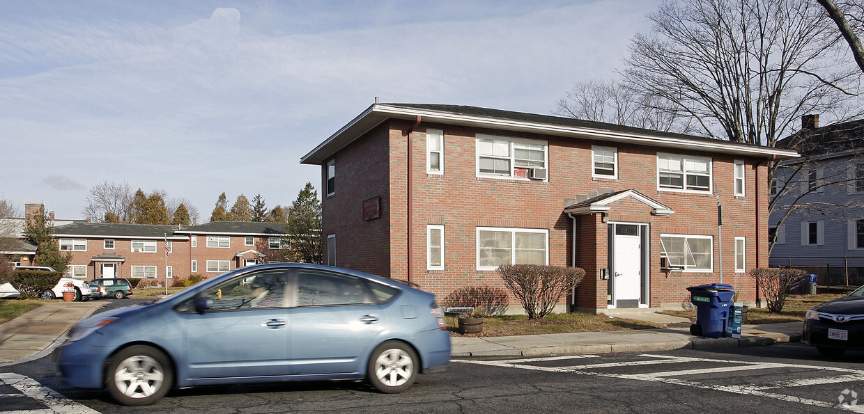 Building Photo - Ashmont