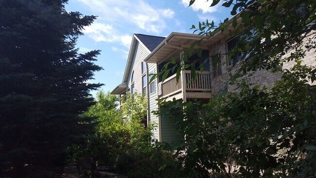 1822 Deerhaven Lane NE #10 - 1822 Deerhaven Ln NE