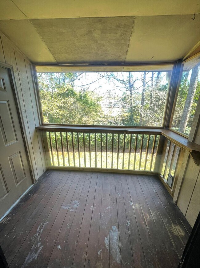 Foto del edificio - 2 Bedroom Condo