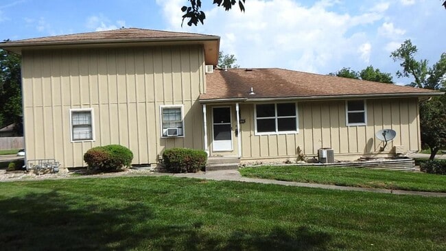 Building Photo - 11244 E 71st Terrace