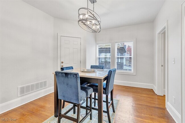 Foto del edificio - 2257 Grandview Ave