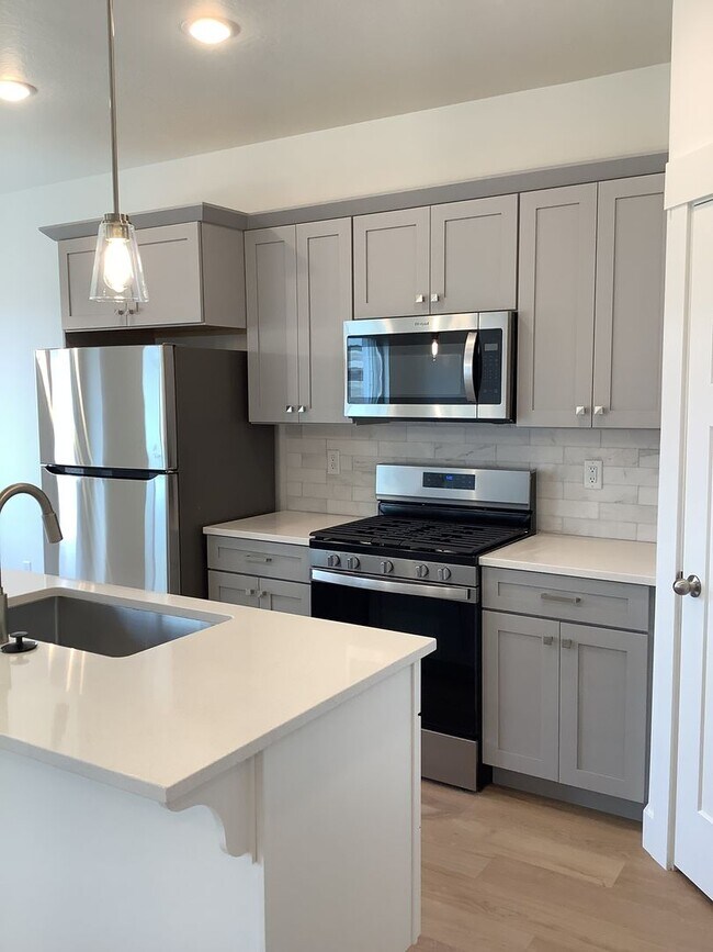 Building Photo - New Construction Townhome Located in Prime...