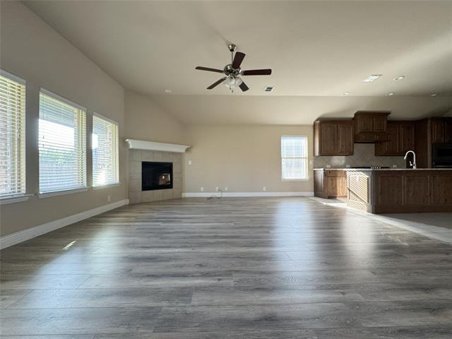 Building Photo - 4504 Mimosa Dr