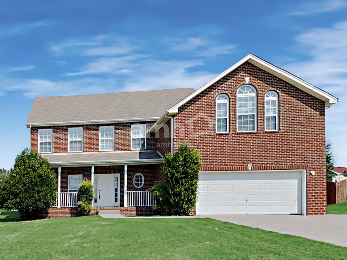 Primary Photo - 918 Lavergne Ln