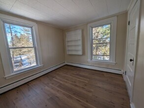 Building Photo - 53 Perkins Ave