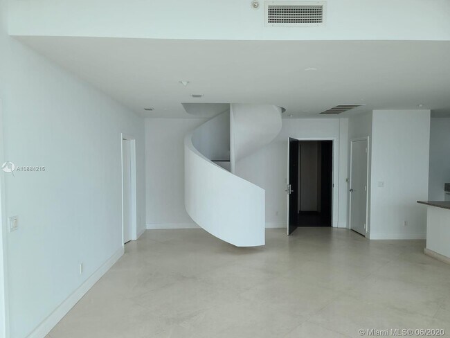 Building Photo - 888 Biscayne Blvd