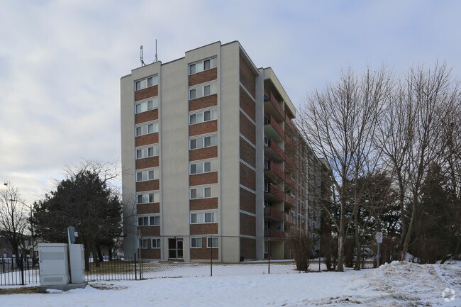 Photo du bâtiment - 40 Mcgee Ave