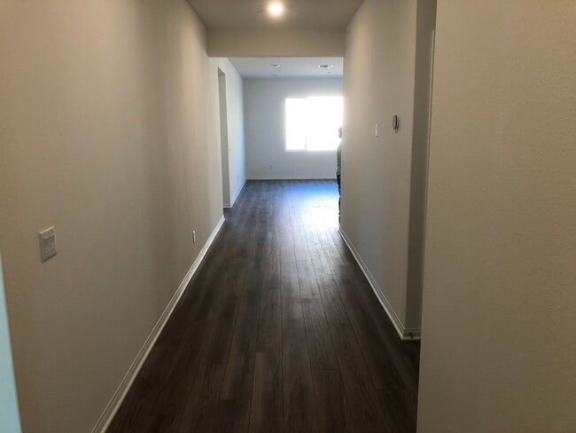 Building Photo - 19806 Barnfield Pl