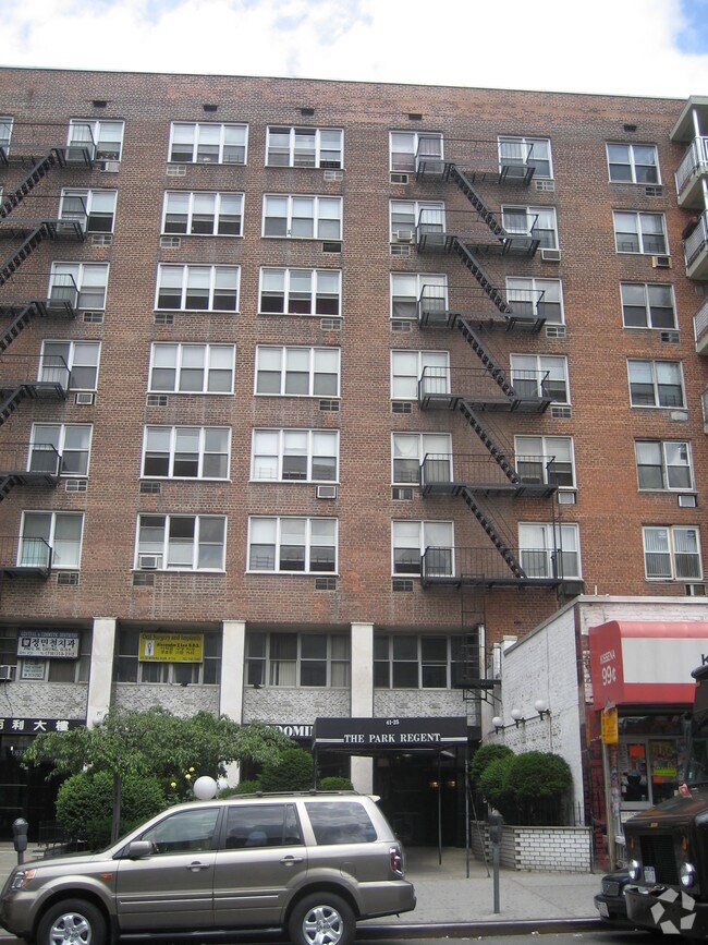 4125 Kissena Blvd Flushing, NY 11355 Rentals Flushing, NY