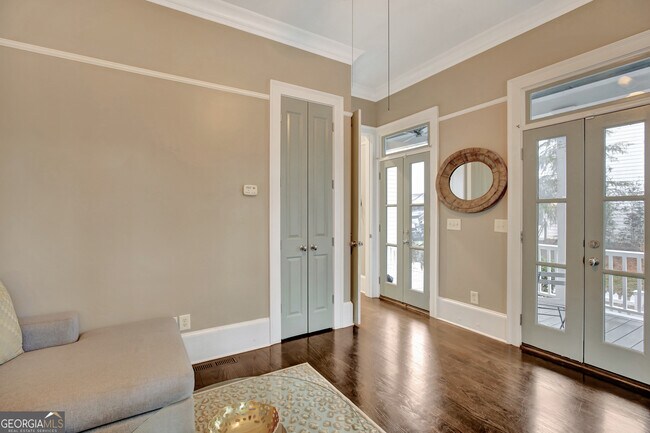 Building Photo - 9202 Selborne Ln