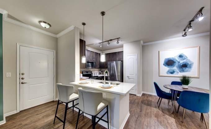 Foto principal - 3 bedroom in Spring TX 77380