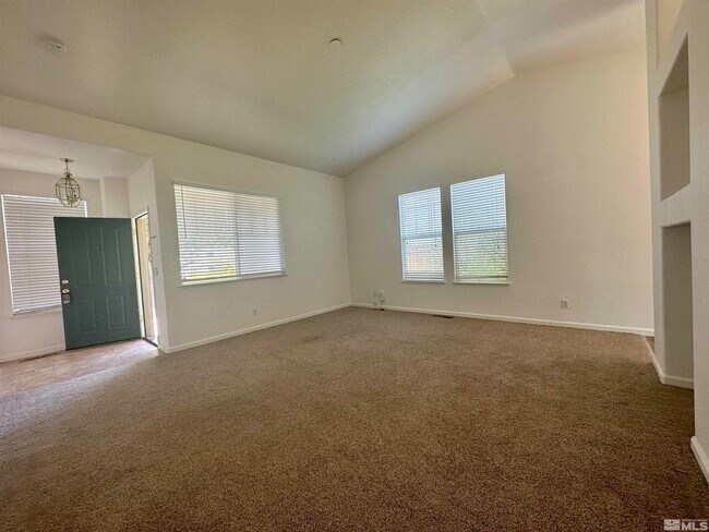 Building Photo - 2735 Watervale Dr